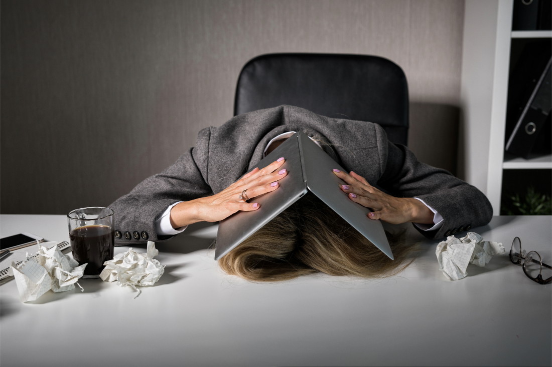 Overwhelmed Feeling: Why Everything Feels Like Too Much Right Now